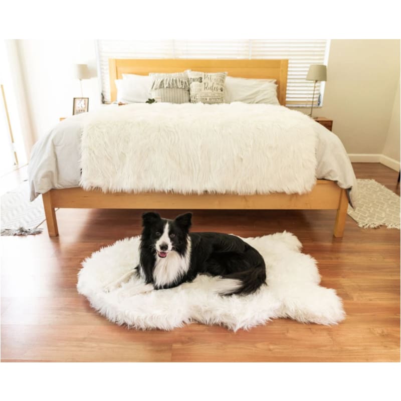 Curve Polar White PupRug™ Faux Fur Othopedic Dog Bed NEW ARRIVAL
